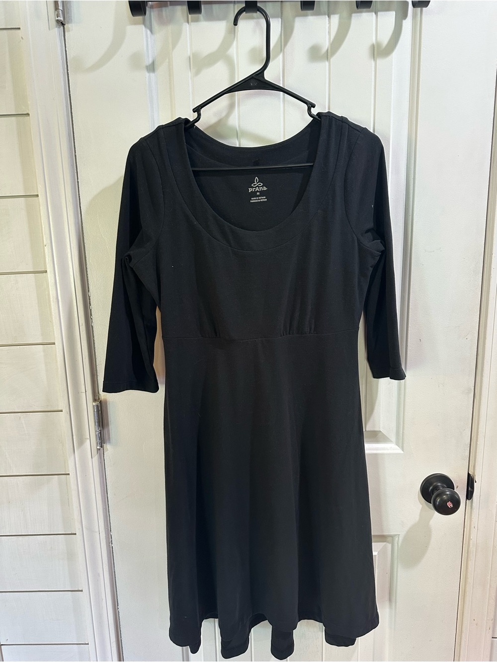 Prana Black Long-Sleeve Scoop-Neck A-Line Dress